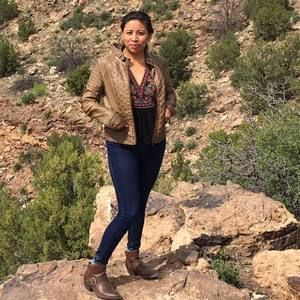 Meet your Posher, Lourdes